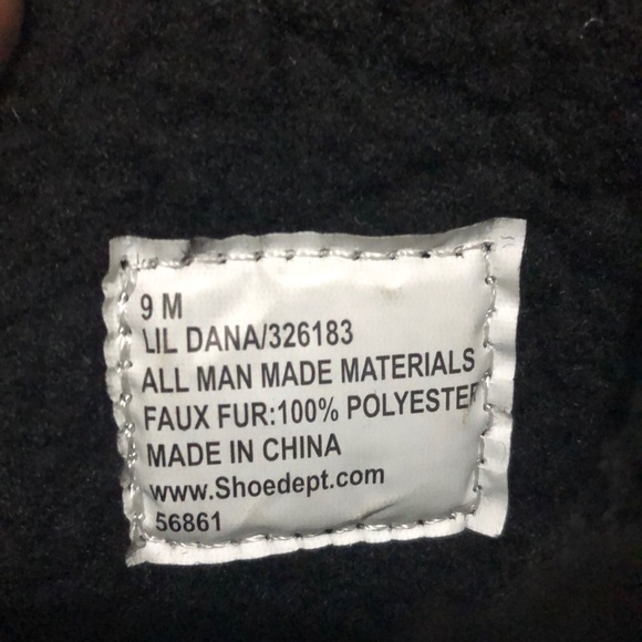 Toddler girl winter boot bundle. - Picture 6 of 12